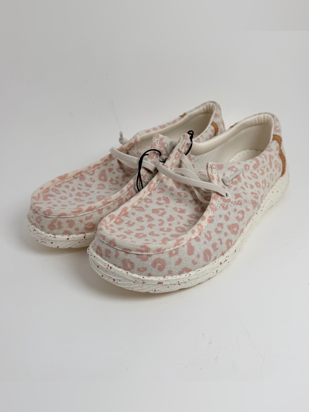 Eddie Bauer Women's Pale Pink Leopard-Print Slip-On Moccasins
